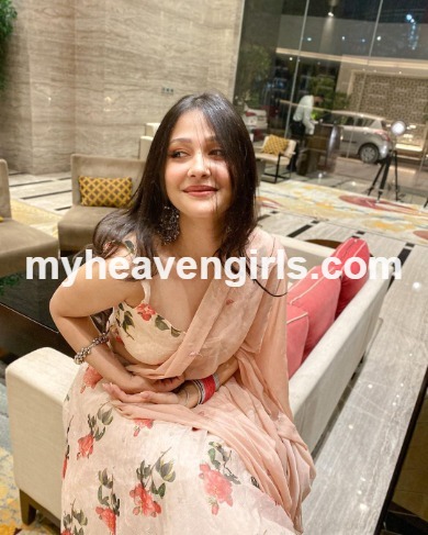 model Call Girls in Allahabad